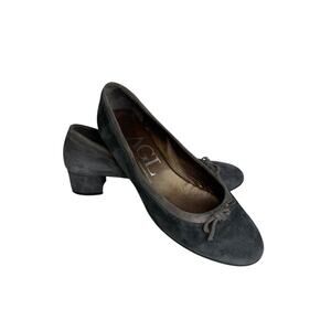 Size 39 AGL Dark Gray Suede Pumps 1.5 Inch Block Heel Made in Italy